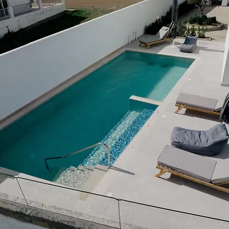 Vasaltis & Selestitis