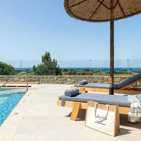 Vasaltis & Selestitis Villa *