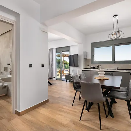 Vasaltis & Selestitis *