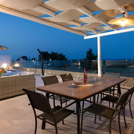 Villa Vasaltis & Selestitis Gennadi