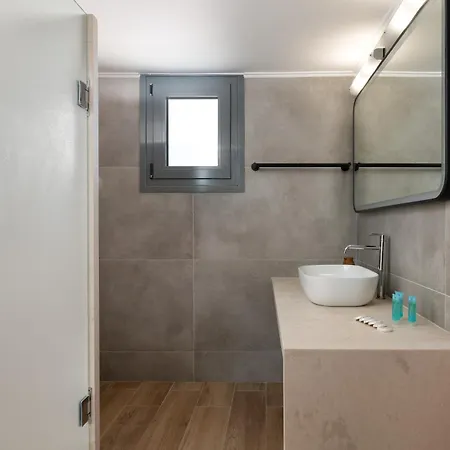 Vasaltis & Selestitis Villa