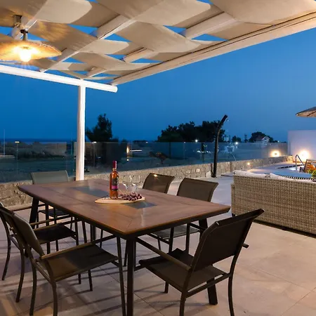 Vasaltis & Selestitis