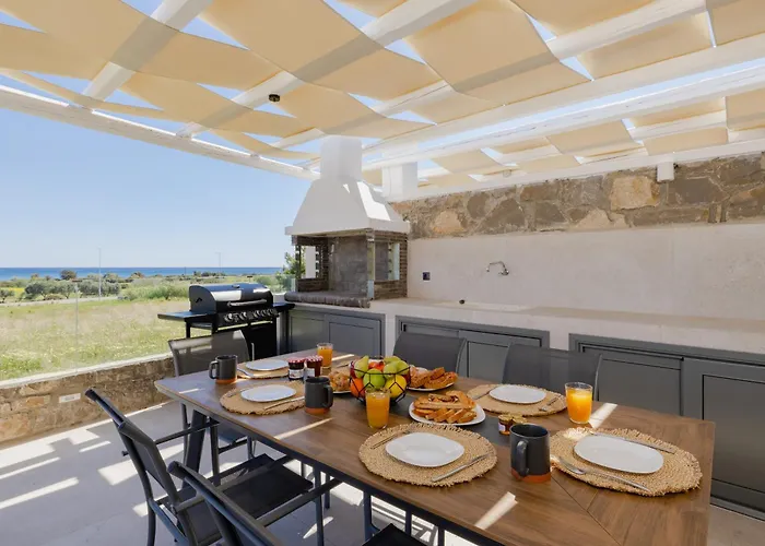 Vasaltis & Selestitis Villa *